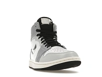 Фото № 4 с приближением к товару «‎Jordan 1 High Zoom Air CMFT 2 Chicago Womens Collective »