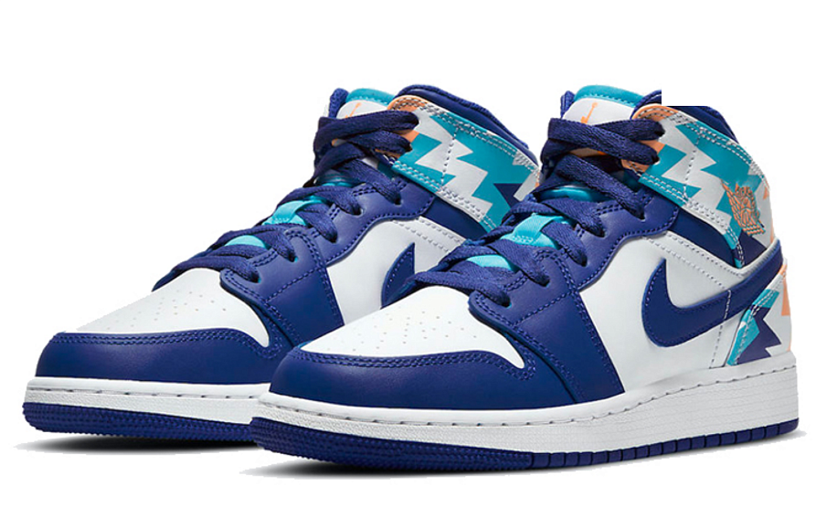 Фото № 3 с приближением к товару «‎Nike Air Jordan 1 Mid (GS) WhiteBlue»
