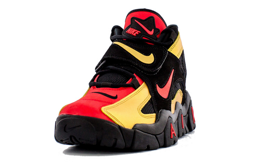 Фото № 2 с приближением к товару «‎Nike Air Barrage Mid 'Metallic Gold'»