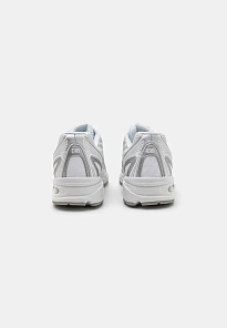 Фото № 3 с приближением к товару «‎U740 UNISEX»