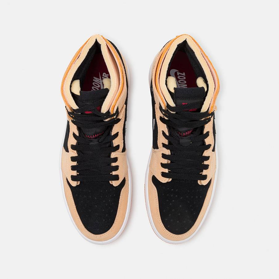 Фото № 4 с приближением к товару «‎Air Jordan 1 Zoom Comfort »