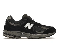 Фото № 1 с приближением к товару «‎New Balance 2002R»