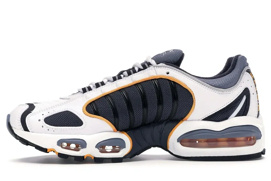 Фото № 3 с приближением к товару «‎Nike Air Max Tailwind 4 Resin»