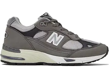 New Balance 991