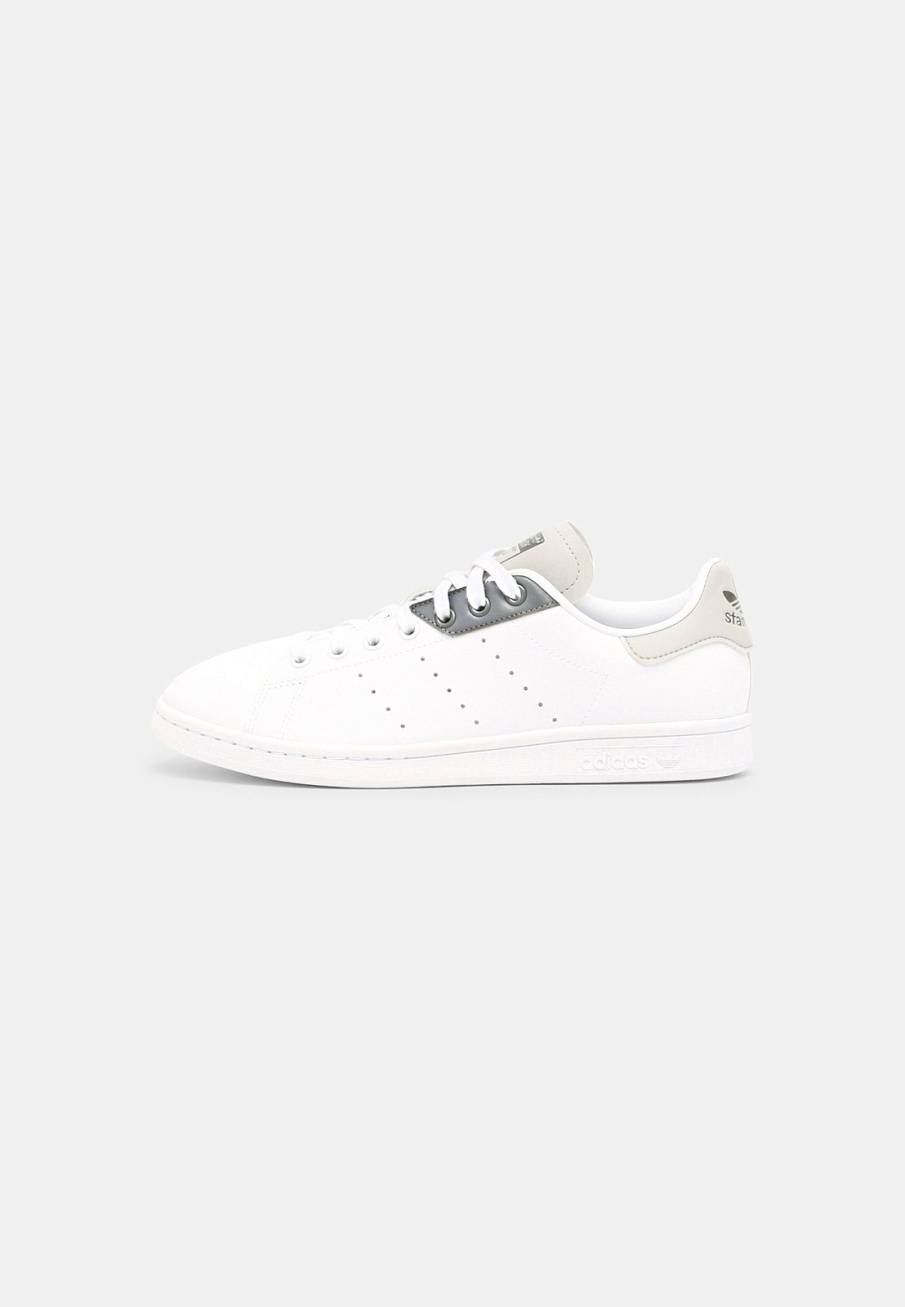 Фото № 1 с приближением к товару «‎Adidas Stan Smith »