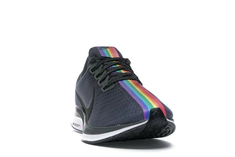 Фото № 3 с приближением к товару «‎Nike Zoom Pegasus 35 Turbo Be True (2019)»