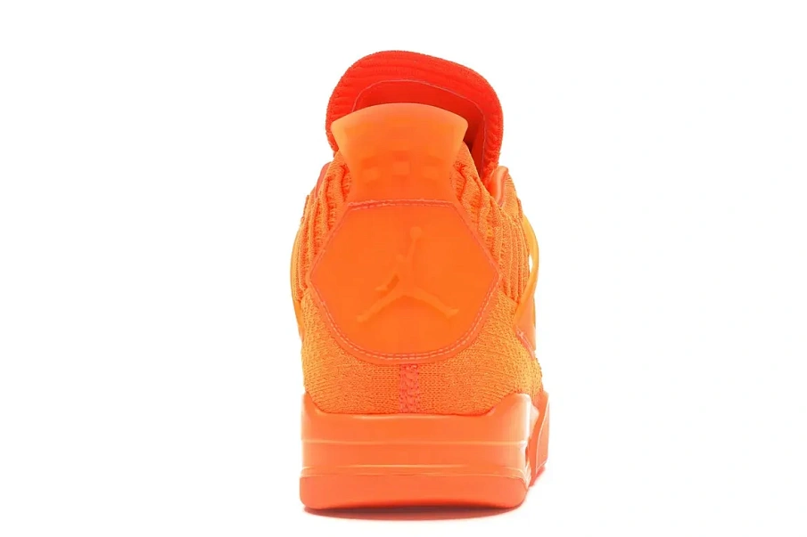 Фото № 4 с приближением к товару «‎Jordan 4 Retro Flyknit Orange»