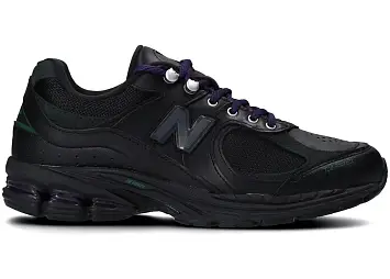 New Balance 2002R