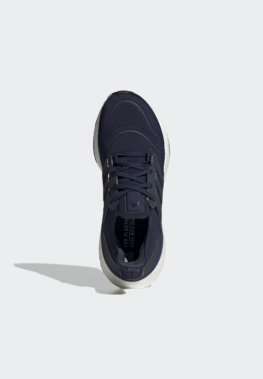 Фото № 3 с приближением к товару «‎Adidas Ultraboost»