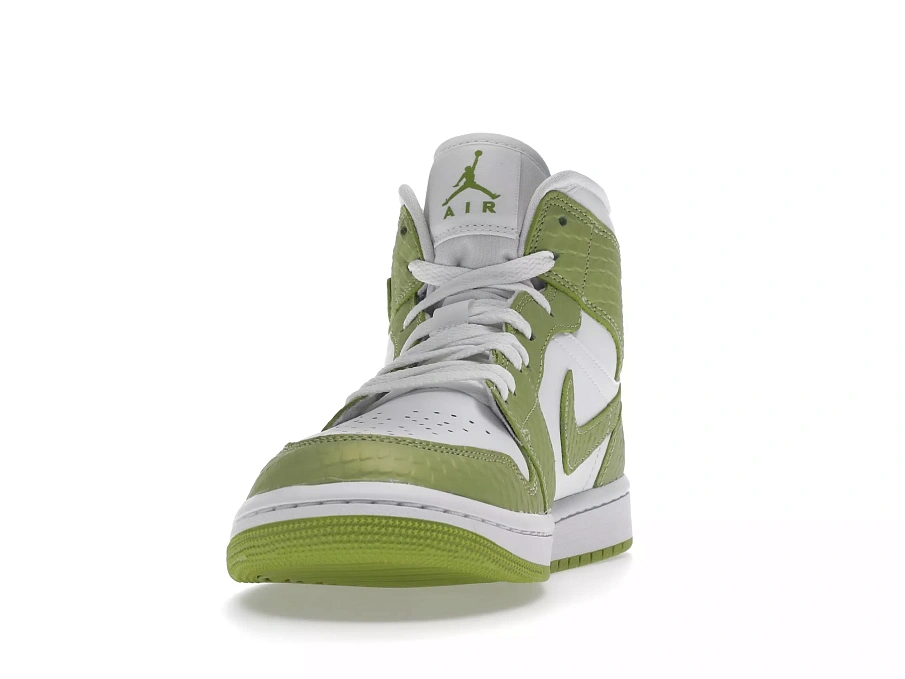 Фото № 6 с приближением к товару «‎Jordan 1 Mid Green Python »