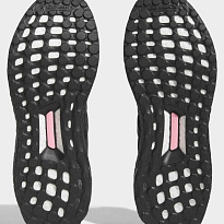 Фото № 4 с приближением к товару «‎Adidas Ultra »