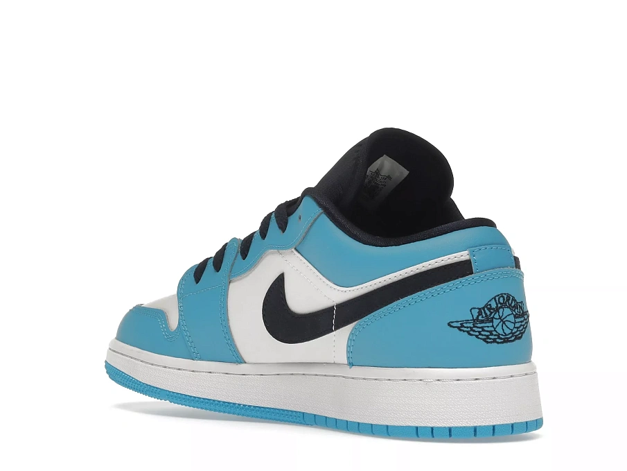 Фото № 6 с приближением к товару «‎Jordan 1 Low UNC (2021) »