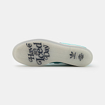 Фото № 5 с приближением к товару «‎Adidas Arizona Vol II »