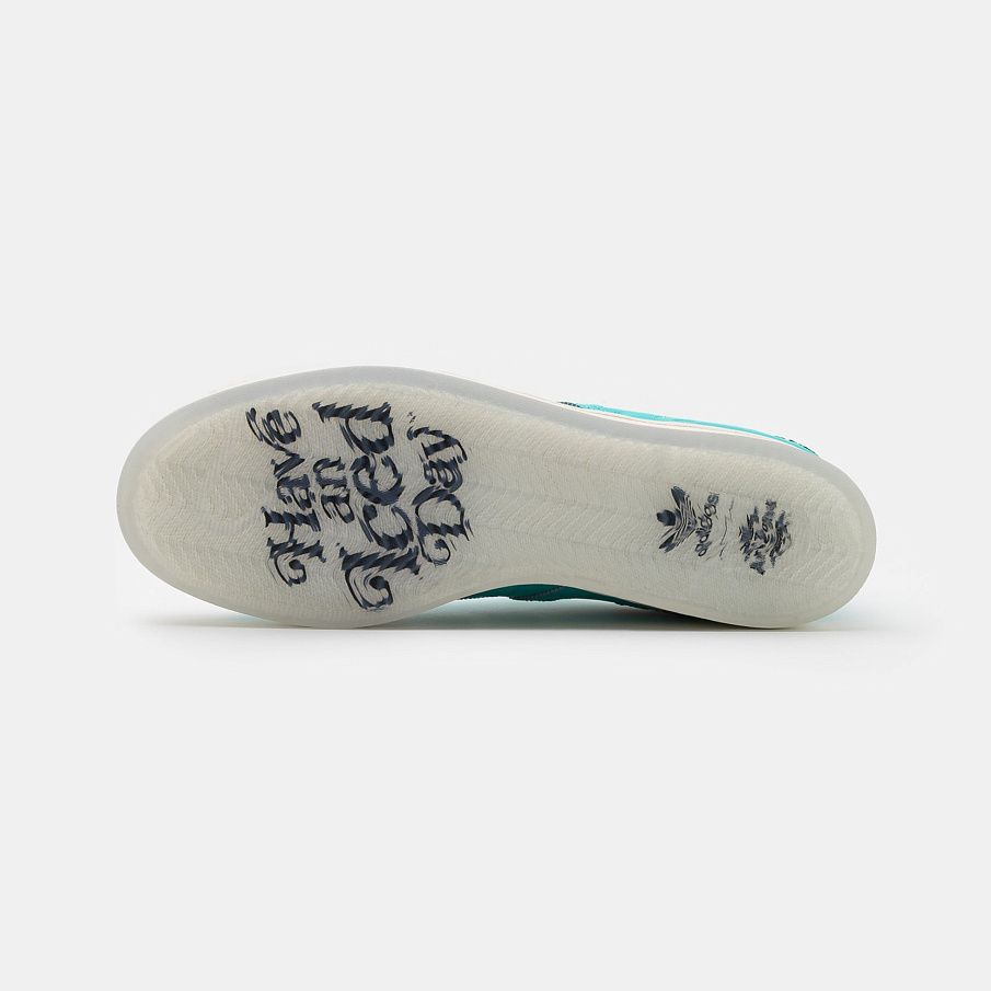Фото № 5 с приближением к товару «‎Adidas Arizona Vol II »