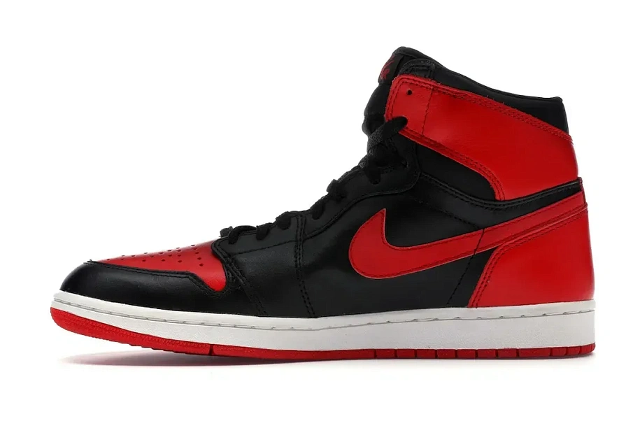 Фото № 3 с приближением к товару «‎Jordan 1 Retro Bred (2001)»