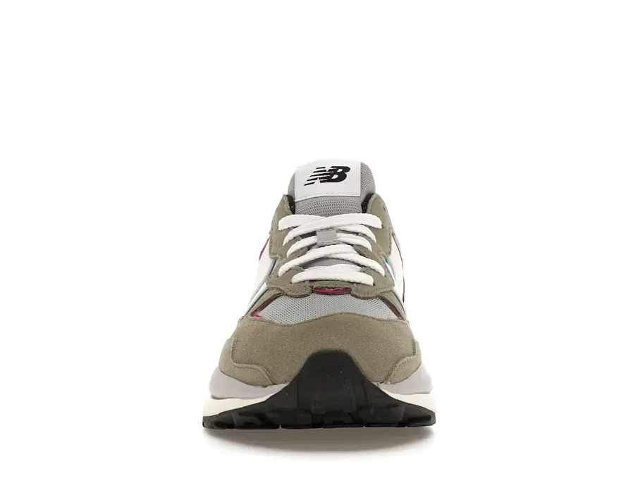 Фото № 2 с приближением к товару «‎New Balance 57/40»