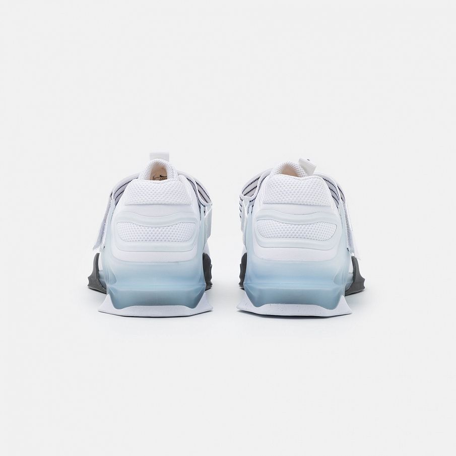 Фото № 3 с приближением к товару «‎Nike Savaleos»