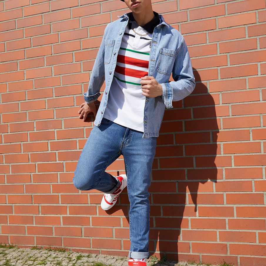 Фото № 2 с приближением к товару «‎Adidas Forum »