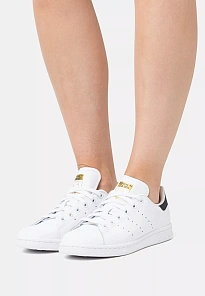 Фото № 1 с приближением к товару «‎STAN SMITH »