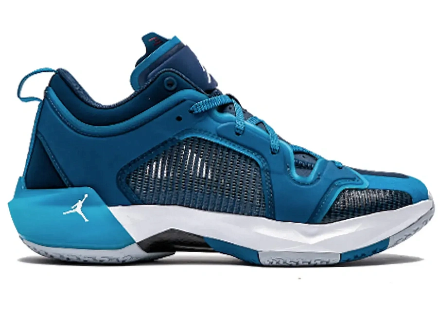 Фото № 1 с приближением к товару «‎Jordan 37 Low Fraternity»