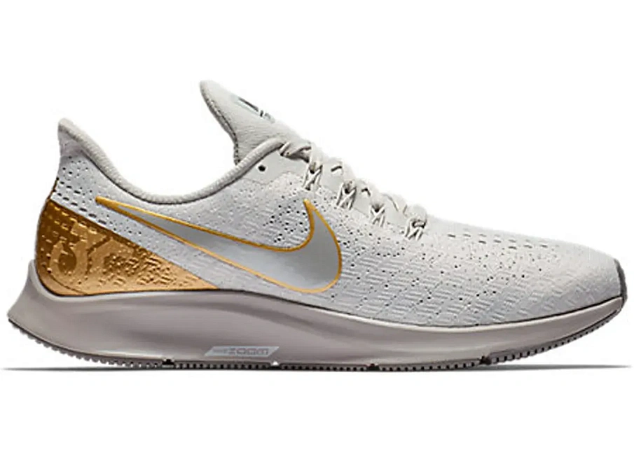 Фото № 1 с приближением к товару «‎Nike Air Zoom Pegasus 35 Vast Grey Metallic Platinum »