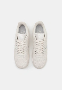 Фото № 4 с приближением к товару «‎AIR FORCE 1 07 PRO TECH WP»