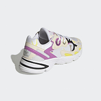 Фото № 4 с приближением к товару «‎Adidas Astir W »