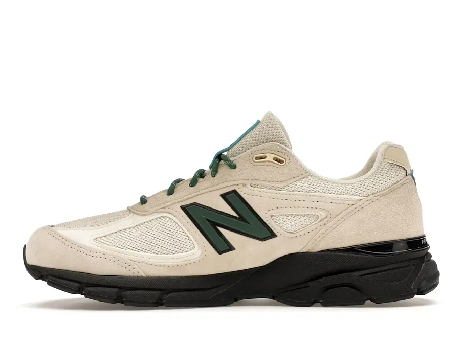 Фото № 3 с приближением к товару «‎New Balance 990v4»