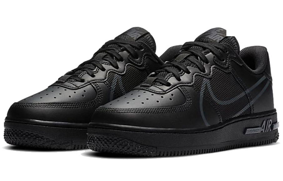 Фото № 3 с приближением к товару «‎Nike Air Force 1 React (GS) Black»