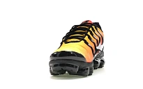 Фото № 2 с приближением к товару «‎Nike Air VaporMax Plus Black Orange Crimson»