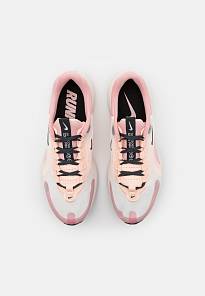 Фото № 3 с приближением к товару «‎Nike React Escape»