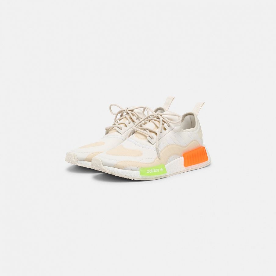 Фото № 2 с приближением к товару «‎Adidas Nmd_r1 »