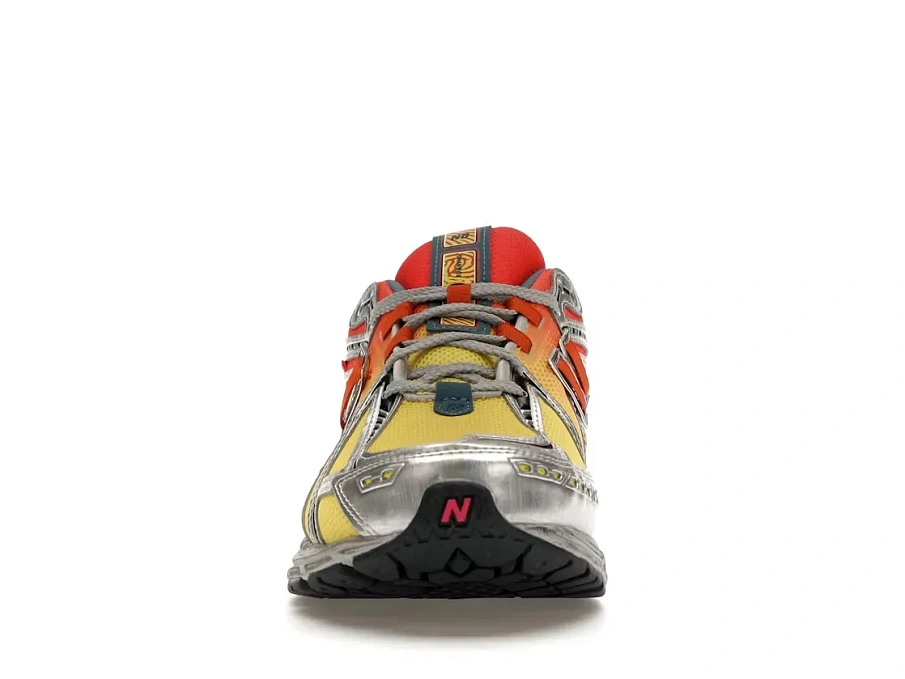 Фото № 2 с приближением к товару «‎New Balance 1906R»
