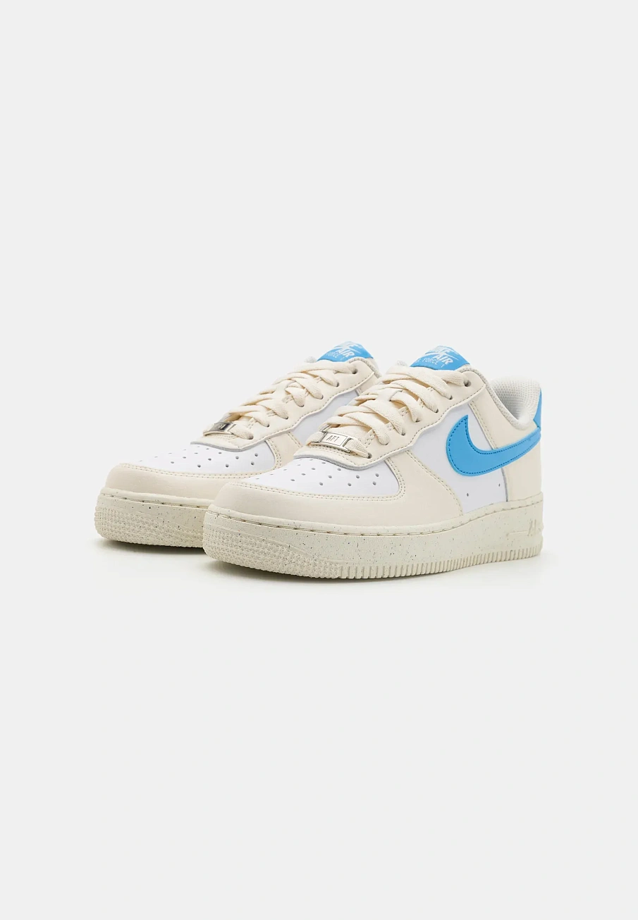 Фото № 2 с приближением к товару «‎AIR FORCE 1 07 NEXT NATURE»