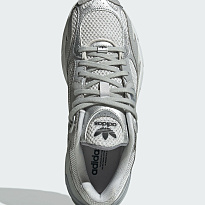 Фото № 4 с приближением к товару «‎Adidas Astir »