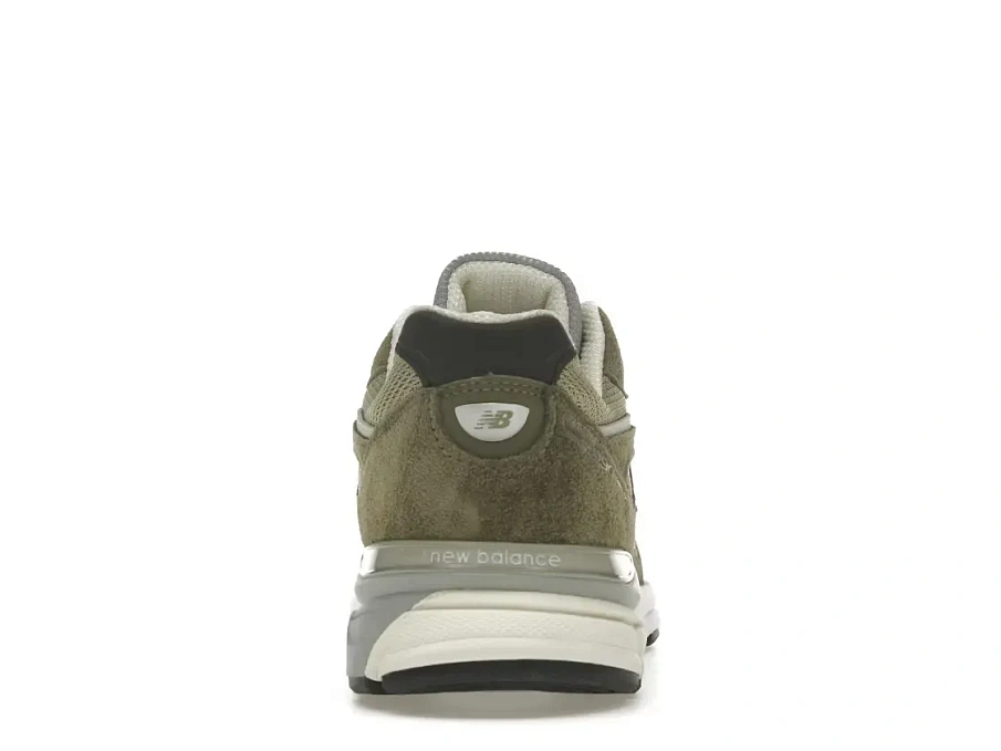 Фото № 4 с приближением к товару «‎New Balance 990v4»