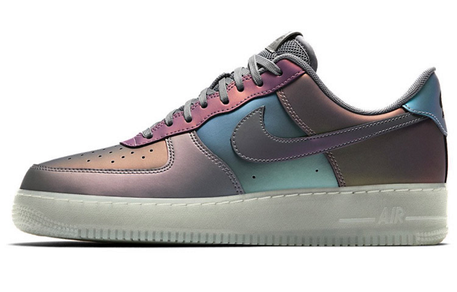 Фото № 1 с приближением к товару «‎Nike Air Force 1 Low '07 LV8 'Iridescent'»