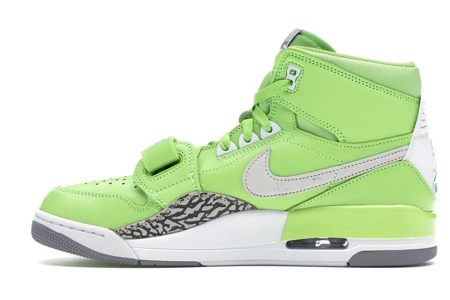 Фото № 6 с приближением к товару «‎Jordan Legacy 312 Ghost Green»