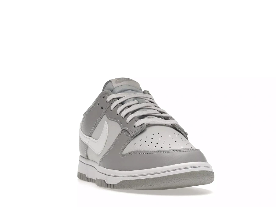 Фото № 2 с приближением к товару «‎Nike Dunk Low Two Tone Grey»