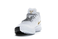 Фото № 3 с приближением к товару «‎Nike Mamba Fury White Metallic Gold»