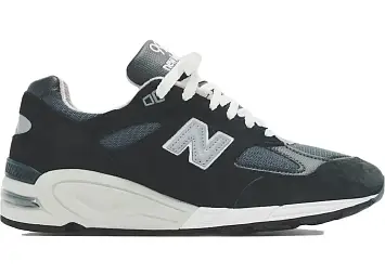 New Balance 990v2