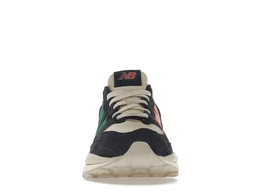 Фото № 2 с приближением к товару «‎New Balance 57/40»