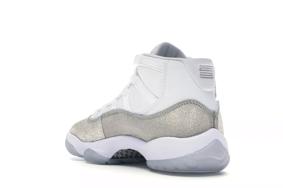 Фото № 4 с приближением к товару «‎Jordan 11 Retro White Metallic Silver »