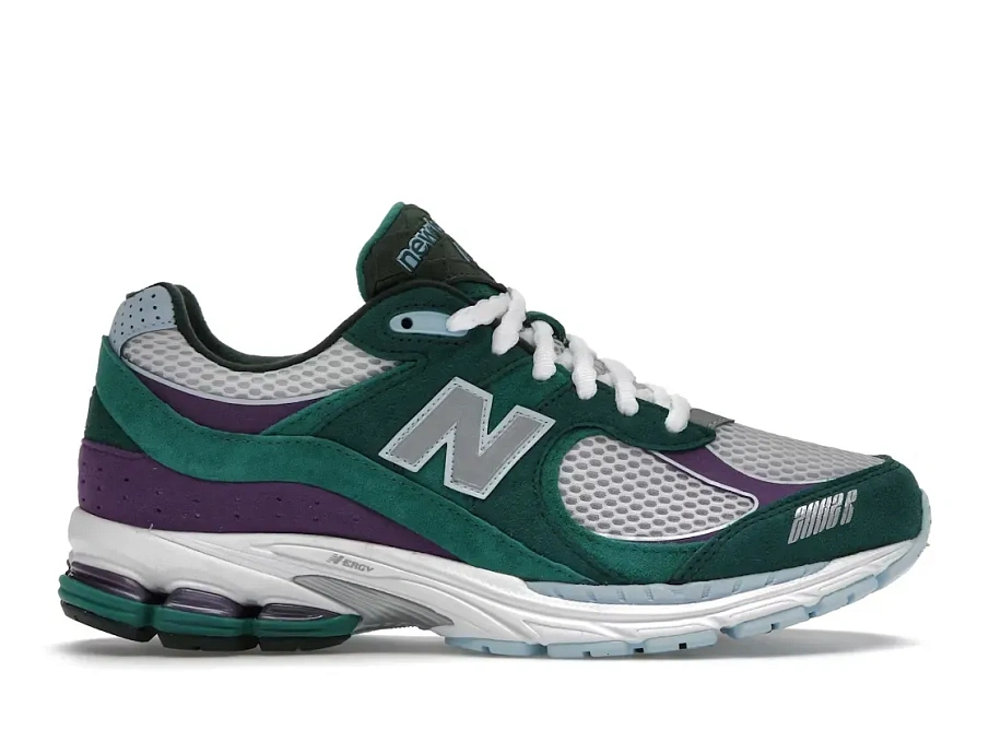 Фото № 1 с приближением к товару «‎New Balance 2002R»