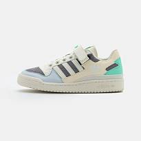 Фото № 2 с приближением к товару «‎Adidas Forum »