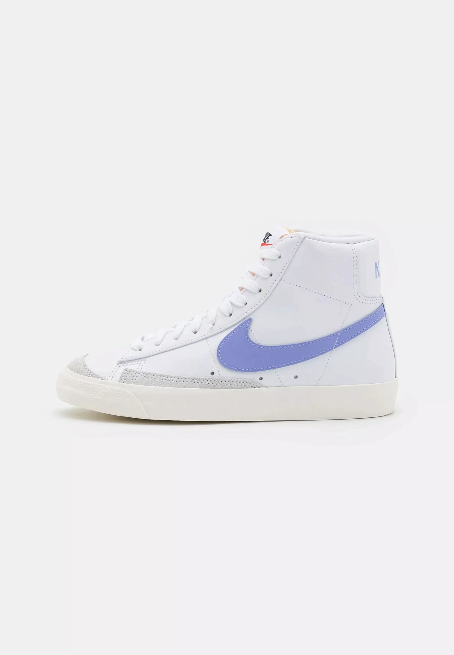 Фото № 1 с приближением к товару «‎BLAZER MID 77»