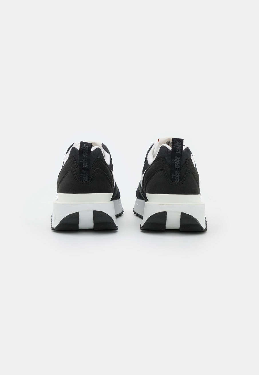 Фото № 2 с приближением к товару «‎Nike Air Max Dawn »