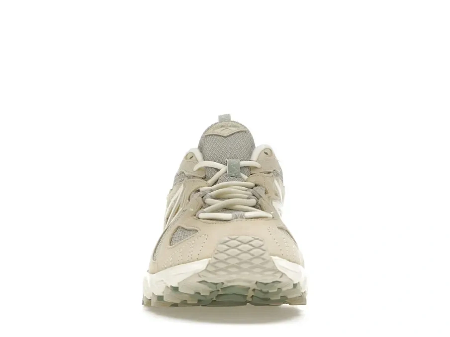 Фото № 2 с приближением к товару «‎New Balance 610»