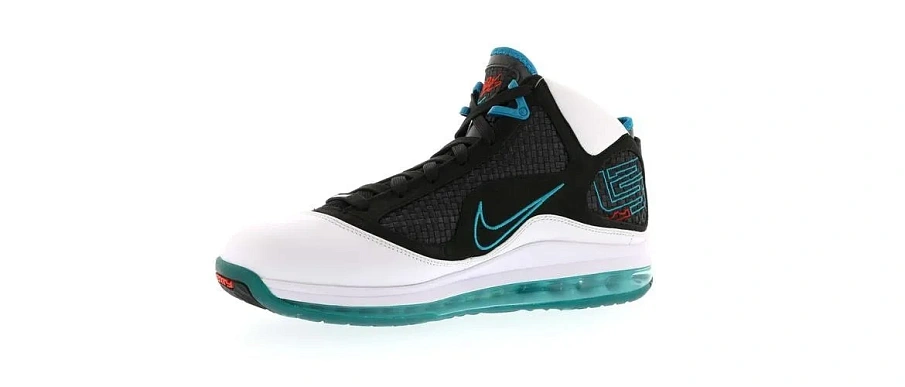 Фото № 2 с приближением к товару «‎Nike LeBron 7 Red Carpet (2009)»