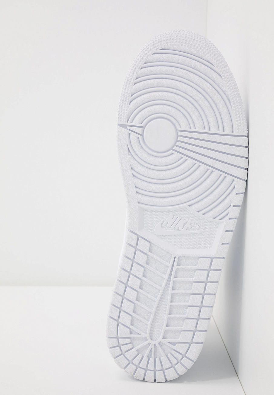 Фото № 5 с приближением к товару «‎Air Jordan 1 »